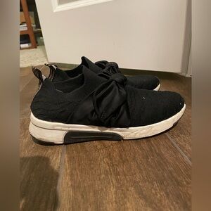 Skechers Girl's Modern Jogger-Gleam Beauty Sneaker size 4